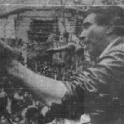 Saúl Ubaldini, en un discurso en Mendoza, envió un mensaje al gobierno en el que le advertía que debía cambiar la política económica o pensar en irse