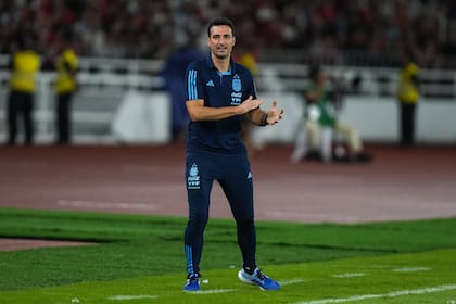 Scaloni ya se prepara para volver a la acción