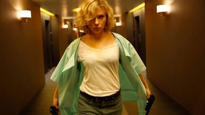 Scarlett, en Lucy