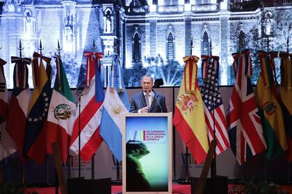 Schiaretti durante el discurso de apertura