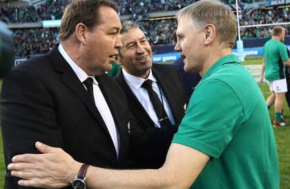 Schmidt y Hansen, técnico de Nueva Zelanda, tras el único triunfo en la historia de Irlanda contra los All Blacks