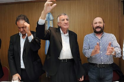 Scioli, Gioja, Insfrán y Fellner, en un encuentro exprés
