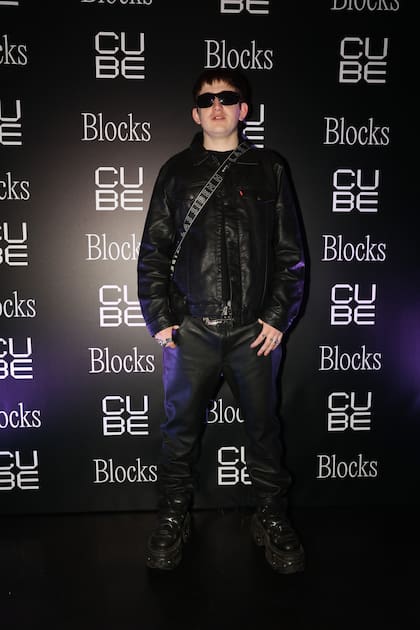 Scott se sumó al after party alrededor de la 1.30 de la madrugada y recibió una fuerte ovación del público presente, incluido Dillom, fan confeso del rapero norteamericano