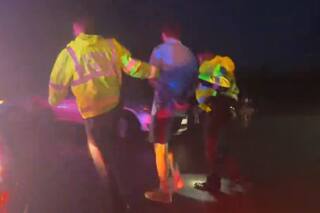 El número 1 del mundo estuvo preso una hora y media por eludir un control cuando se dirigía a jugar el PGA Championship