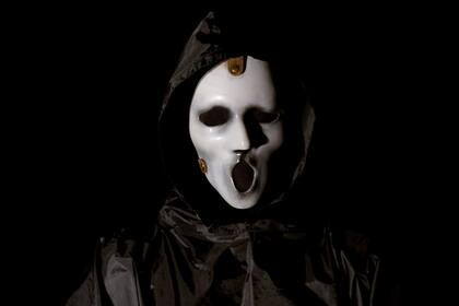 Scream: The TV Series devolvió al candelero la seguidilla de películas de Wes Craven que hicieron furor en los años 90 y plantearon una vuelta de tuerca al género de terror