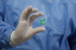 Vacunas para mayores de 40 años: cómo es el empadronamiento en CABA