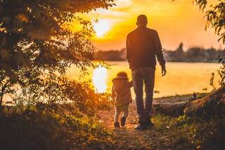 Así es la imagen de un “padre ideal”, según la inteligencia artificial