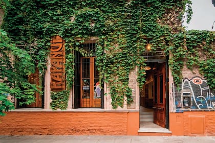 Se aprovecharon todos los ambientes de la casa chorizo de Malabia 2014