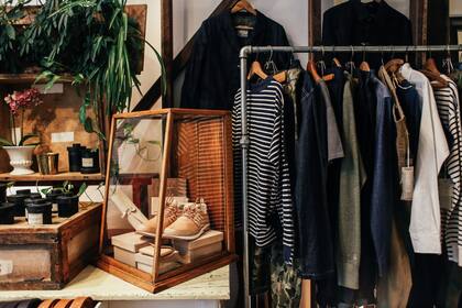 Se calificaron a las tiendas en función de cinco criterios principales: productos, servicio al cliente, ambiente, accesibilidad y distribución de la tienda