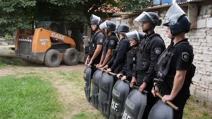 Se concretaron las últimas horas allanamientos en lugares de venta de droga y se arrestó a 39 integrantes de los clanes narco que operan en Rosario