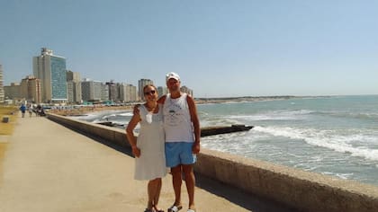 Se conocieron en un verano en Mar del Plata cuando él tenía 39 años y ella 29