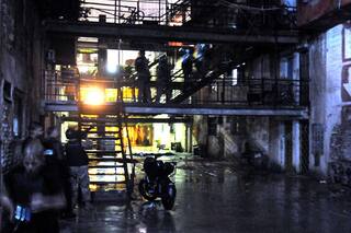 Mató a su padre y dijo que fue para obtener la protección del ícono pagano