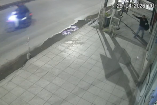 Se conoció otro video del momento en que un policía vació su cargador y mató a una motochorra