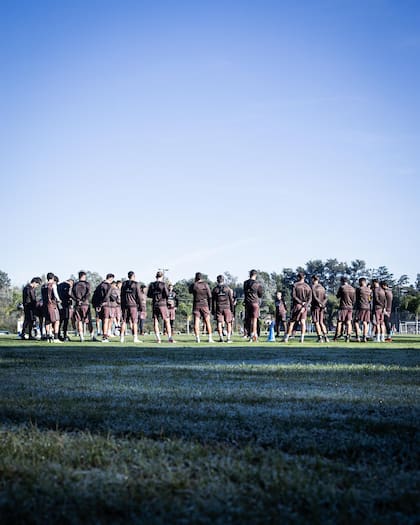 Se considera que el plantel de Platense es un buen conjunto humano; "para mí el grupo lo es todo", asevera el capitán.