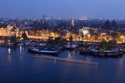 Se cree que la Mocro Maffia mueve toneladas de cocaína por puertos como el de Ámsterdam