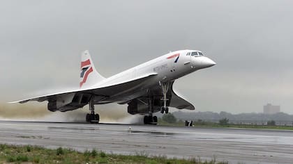 El Concorde viajó por primera vez hace 40 años entre Londres y Nueva York. El vuelo duraba tres horas y media