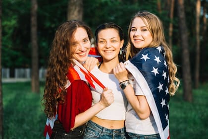 Se debe reemplazar la green card cuando el titular recibió la tarjeta antes de cumplir 14 años y ha cumplido la edad