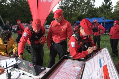 Se desplegó un importante operativo para hallar a la niña desaparecida