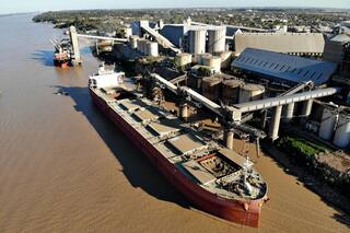 El control de fronteras, de ciudades portuarias y de la propia Hidrovía debe transformarse en una prioridad estratégica nacional
