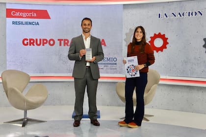 Gonzalo Santander, CEO de Grupo Traslada, junto a Sofía Diamante, periodista de LA NACION