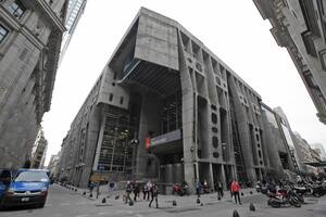 Se espera un día nublado con posibilidades de tormenta en la Ciudad de Buenos Aires. Foto: Emiliano Lasalvia.