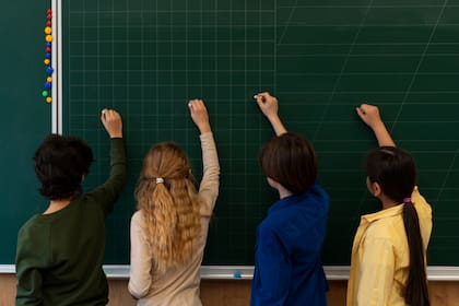 Se estima que Florida destina 4900 millones de dólares al año a programas de becas y escuelas charter