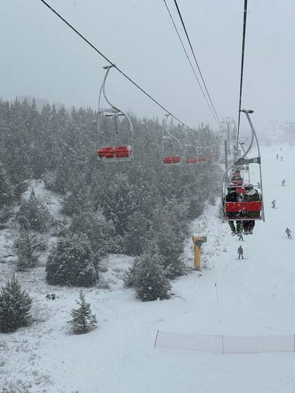 Se estima que nevará hasta el lunes