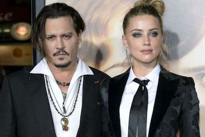 Johnny Depp y Amber Heard pasaron de estar enamorados a tener una disputa que todo el mundo sigue de cerca