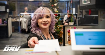 Se ha introducido un sistema de registro a través de códigos QR que permite a los ciudadanos hacer fila de forma virtual