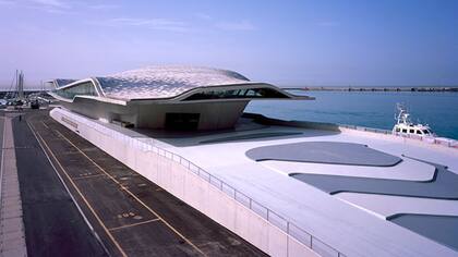 Se inauguro el primer edificio postumo de Zaha Hadid