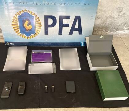 Se incautó dinero, armas y un vehículo de alta gama