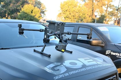 Se incorporan drones con cámaras infrarrojas para patrullar las zonas mas calientes.