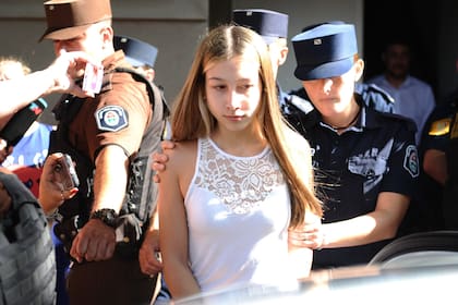 Se la acusa de haber asesinado de dos tiros a Fernando Pastorizzo a fines del año pasado; declararán unos 80 testigos