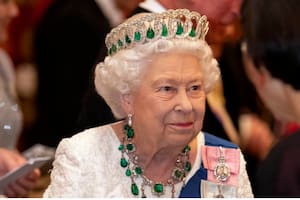 "Se mantuvo completamente tranquila y dijo simplemente: ‘Lo siento mucho. Esto significa que todos tenemos que irnos a casa’”, revelaron