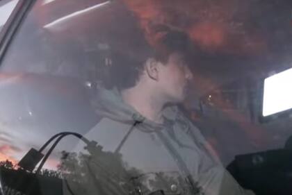 Se metió en contramano por avenida del Libertador y chocó contra una moto