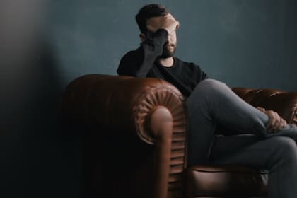 Se necesitan todavía más investigaciones para comprender mejor los orígenes del TOC, que se cree que tiene causas genéticas y ambientales