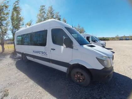 Se ofrecen cuatro Mercedes-Benz Sprinter