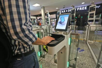 La app del viajero permitirá agilizar en el ingreso al país los trámites de declaración de bienes y productos comprados en el exterior