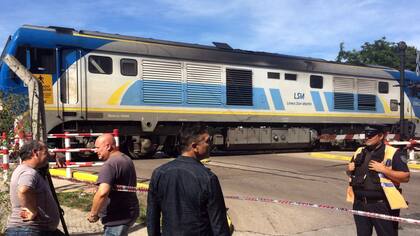 Se prendió fuego una locomotora del tren San Martin, al menos 30 heridos