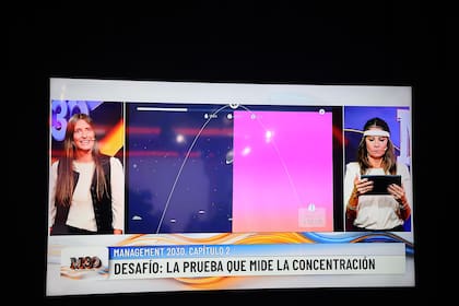 Se presentaron las vinchas Mendi que miden la oxigenación del cerebro, un momento clave del encuentro