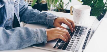 Se puede verificar el estado de un vuelo de forma online