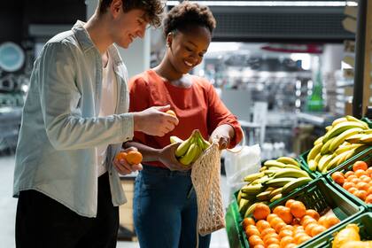 Se pueden utilizar los cupones de SNAP en la mayoría de las tiendas de comestibles
