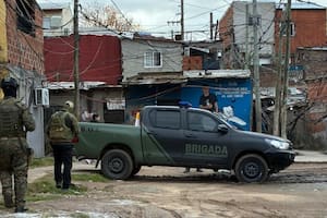 Operativo de saturación policial contra las bandas que operan en la villa La Cava