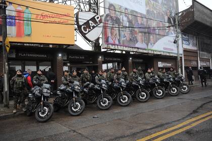 Se realizó un gran operativo policial en las afueras del estadio de Platense por temor a que se produjeran incidentes