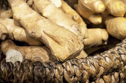 Se recomienda el consumo de jengibre por su potencial antiinflamatorio