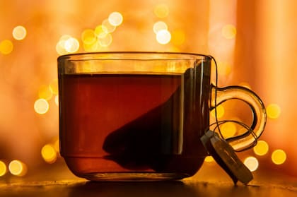 Se recomienda limitar el consumo de té negro a cuatro tazas diarias como máximo