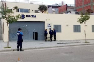 Hubo otro ataque con disparos contra la sede de la Uocra en Chubut