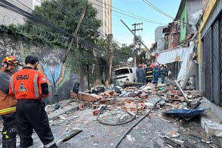Una explosión por una fuga de gas dejó al menos un muerto y destruyó 35 viviendas