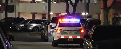 Se reportó un operativo policial durante la noche en un complejo de departamentos en Miami-Dade