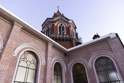 Se restaurarán los miradores, que llevan casi 70 años sin uso, y se colocarán campanas de vidrio iluminadas en cada torre.